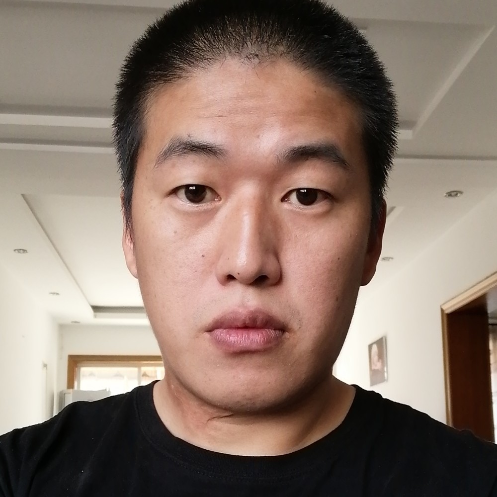 甜美深拥大门的照片