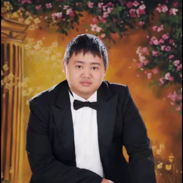 花前月下暂相随的照片
