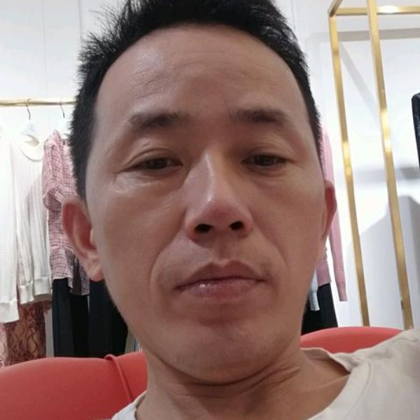 伤透心男人的照片