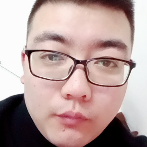 黎艾琪的照片