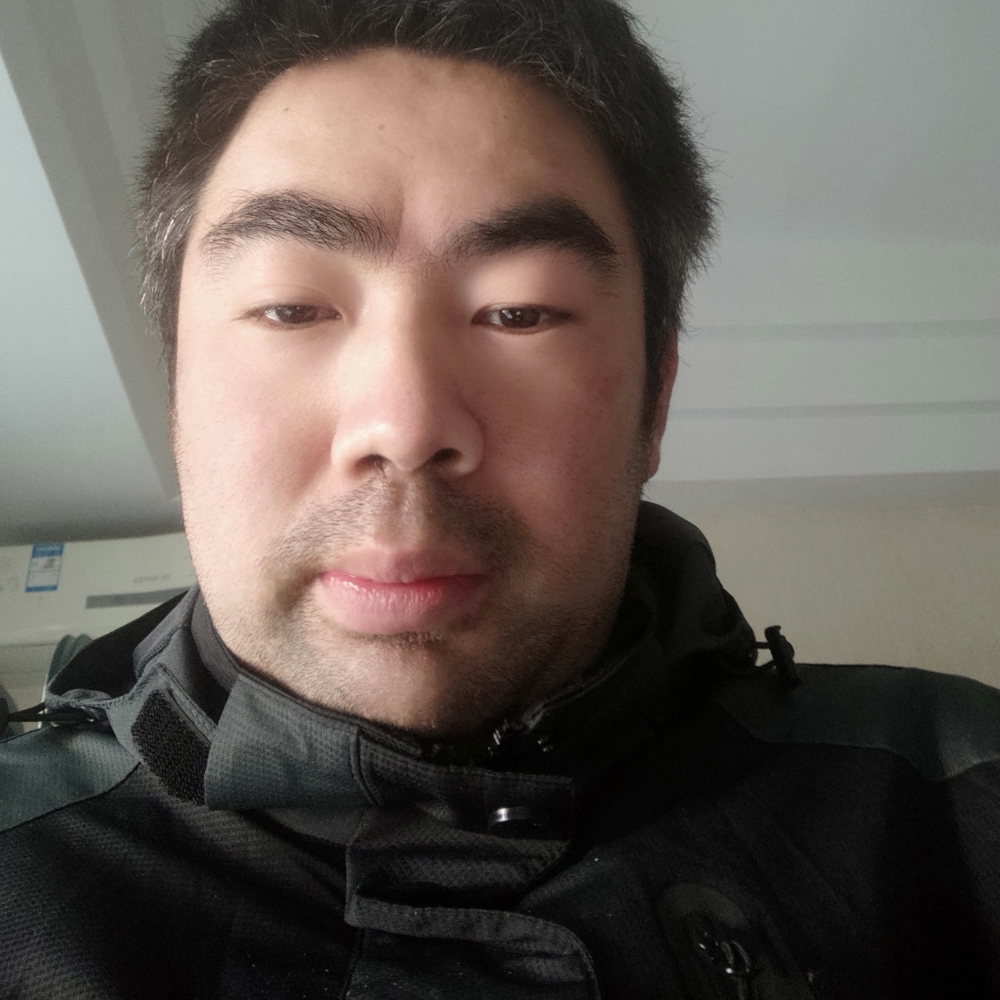 受伤爱恋煎饼的照片