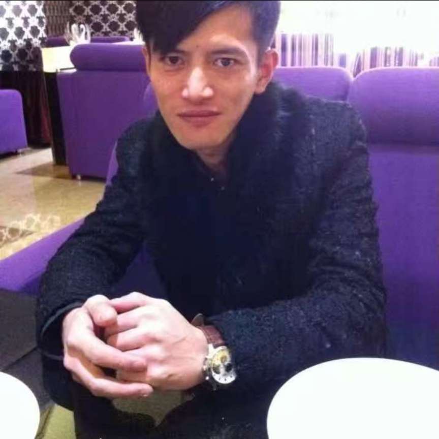 爱的背后是痛的照片