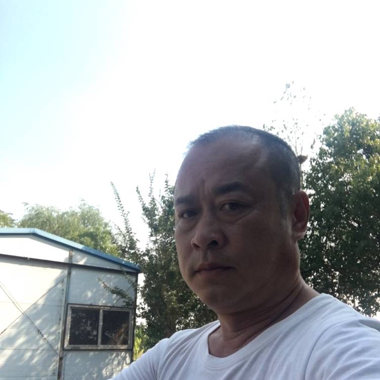 740115彭红的照片