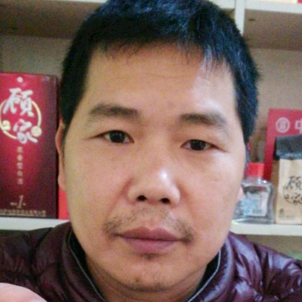 盼佳人回首的照片