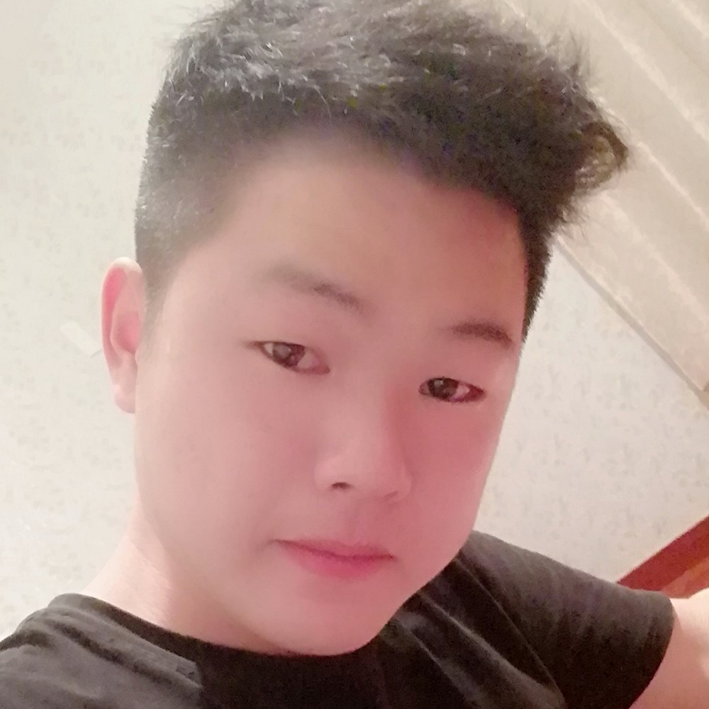 小刺猬怕黑的照片