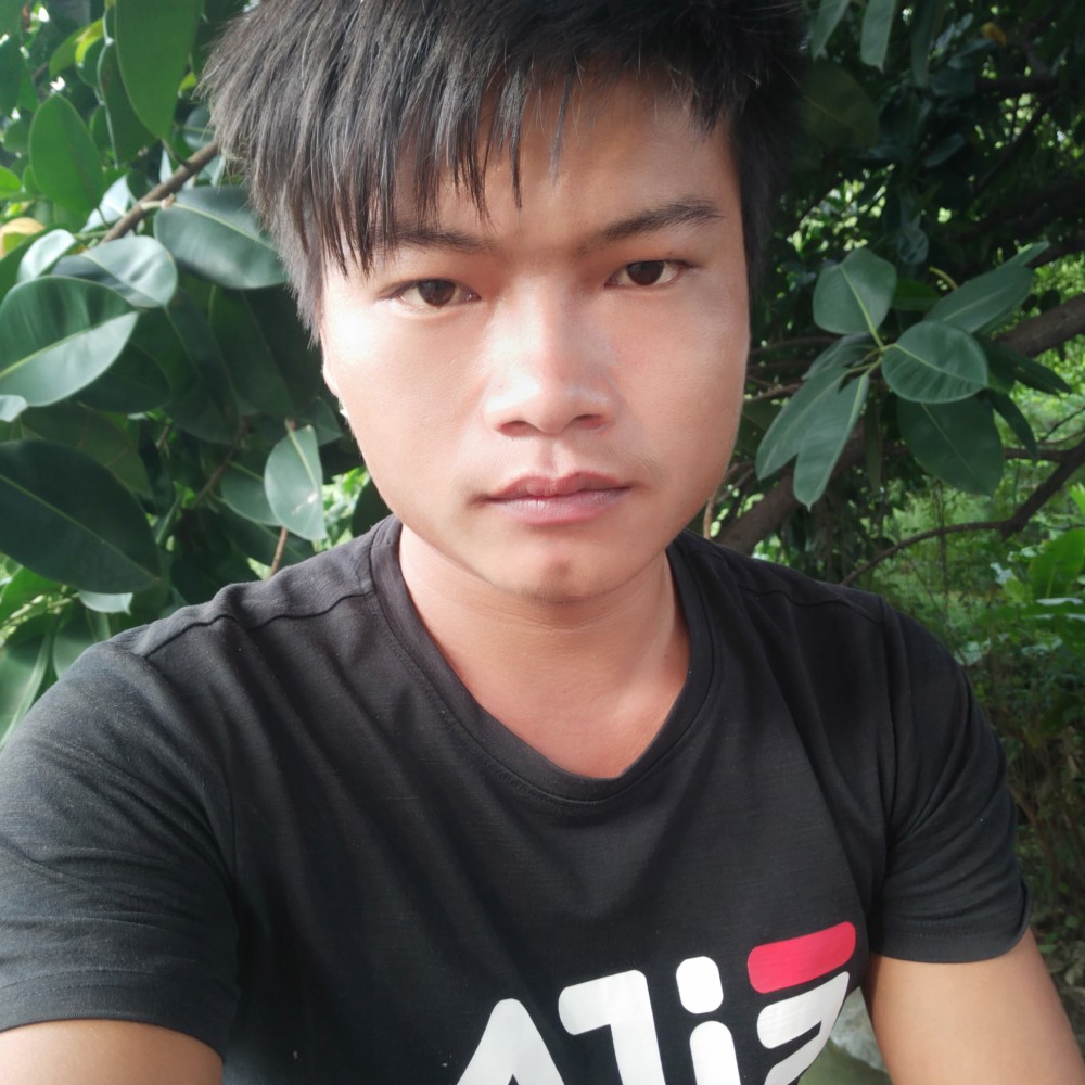 那个她，到底在哪的照片