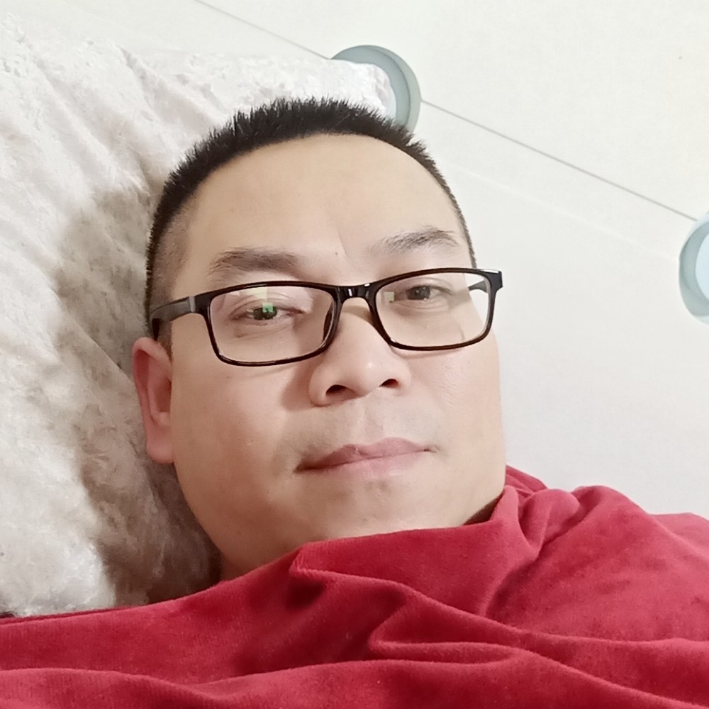迷人迎耳机的照片