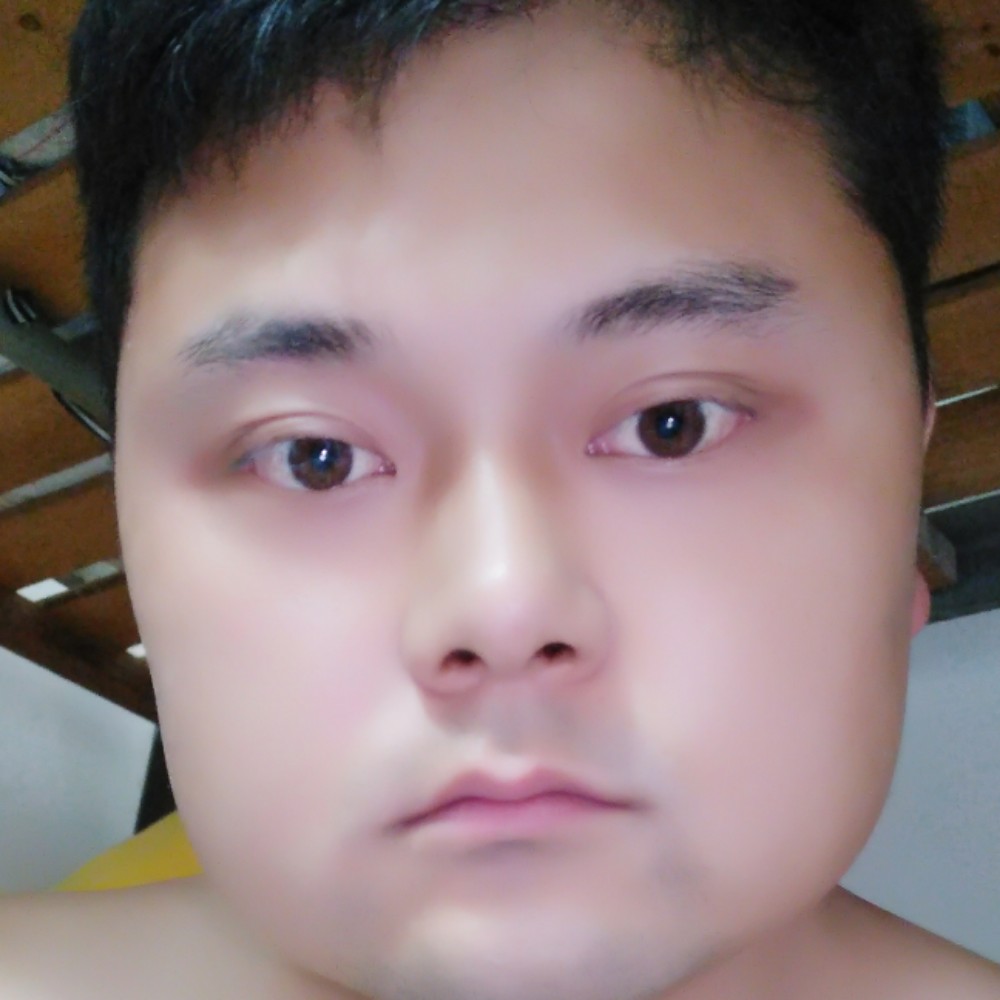直男中的佼佼者的照片