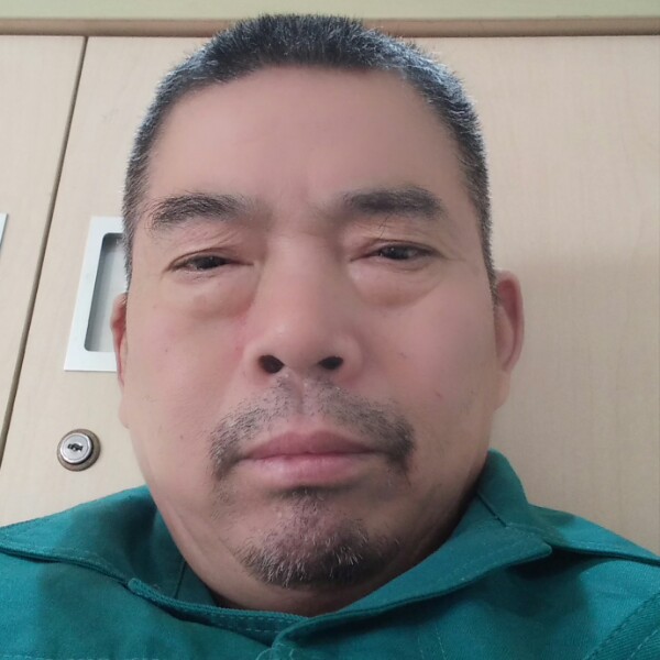 腼腆暖光的照片