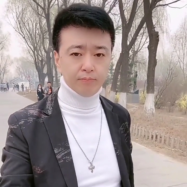 狂野相许绝恋的照片