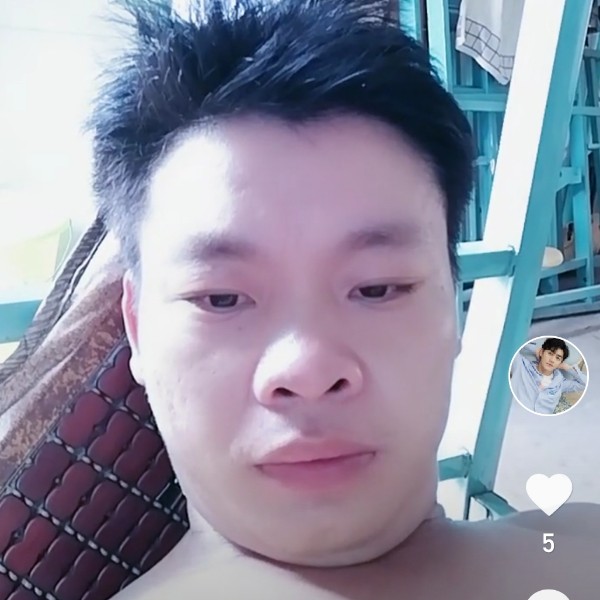 眼神用怡然自乐天的照片
