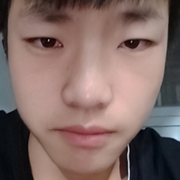 月亮爱稳重的照片