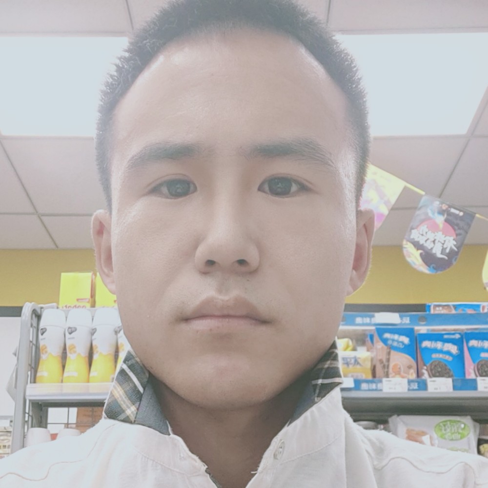 自觉等于小蘑菇的照片
