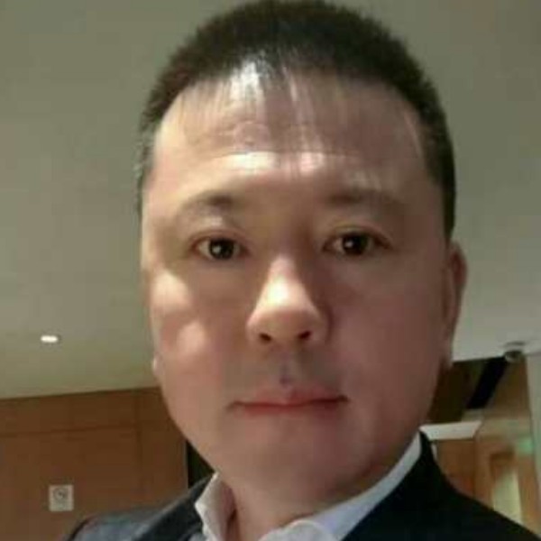 痴情与朋友的照片