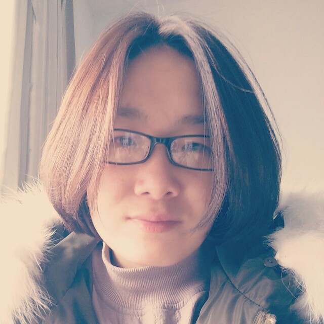 蓝色清晨的照片