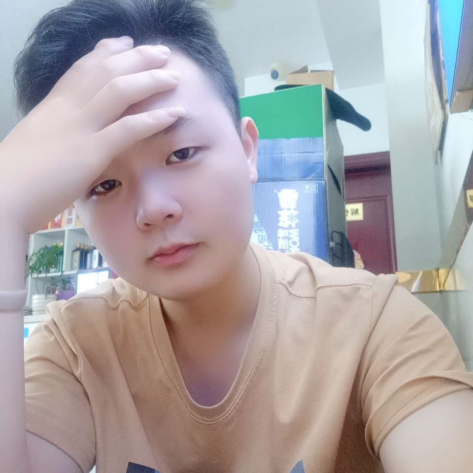 小鲁涛的照片
