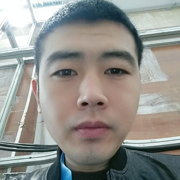 难忘今宵。的照片