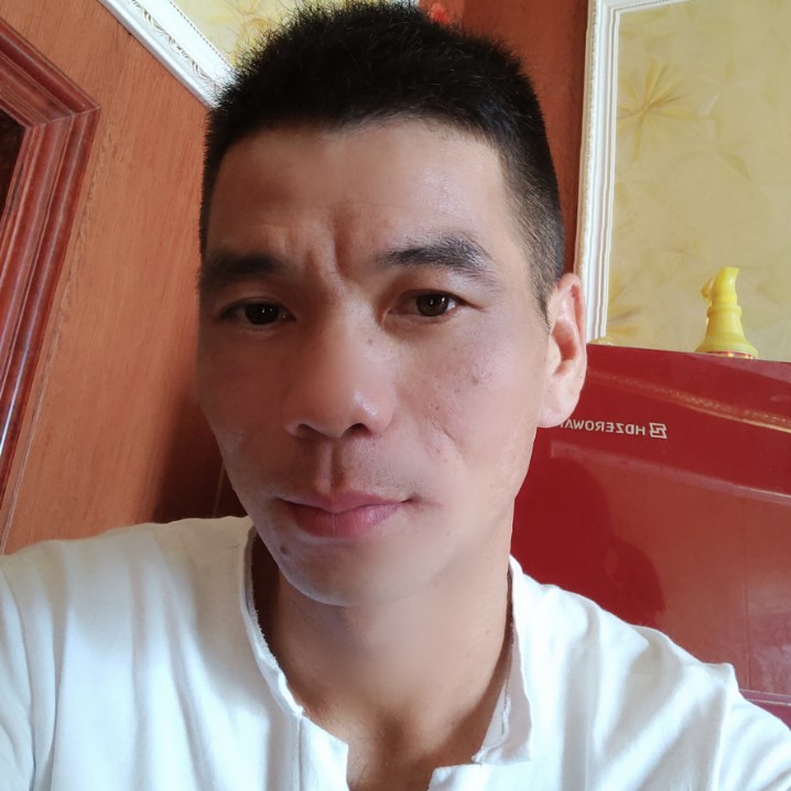 独自一人生的照片