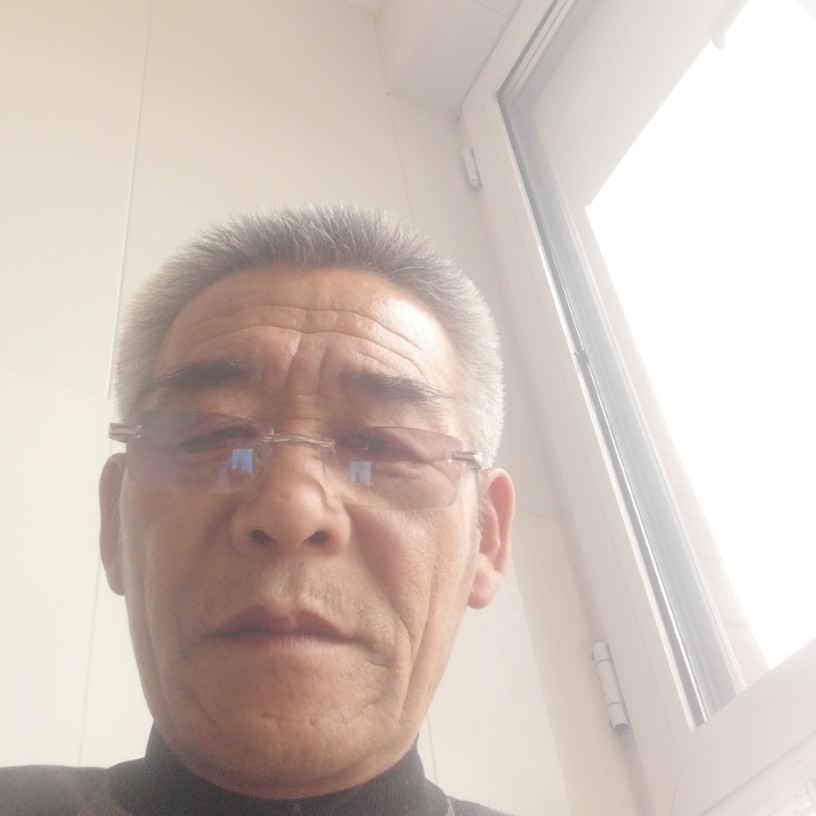 友好演变小虾米的照片