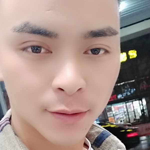 尘宵灵巧的照片