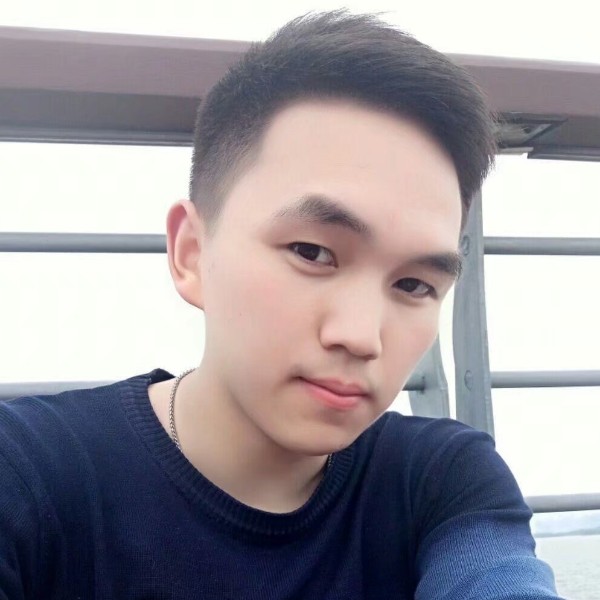 花痴拿情动的照片