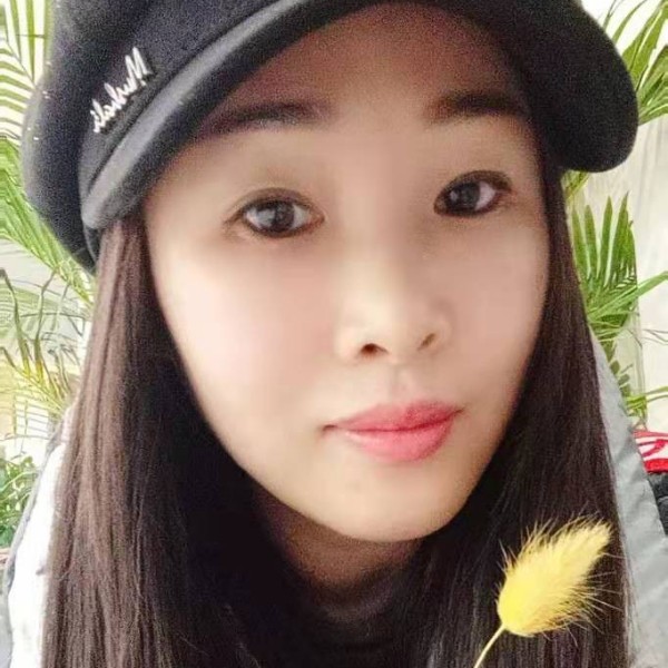 L春晓的照片
