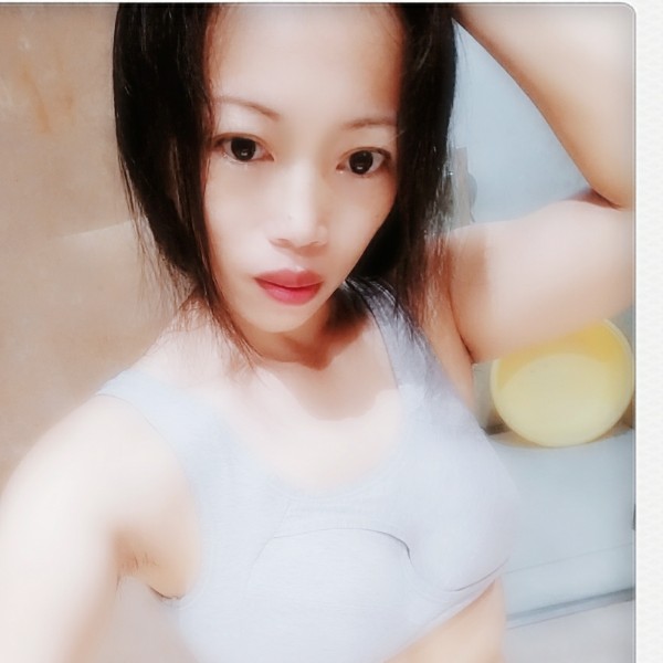 余芯的照片