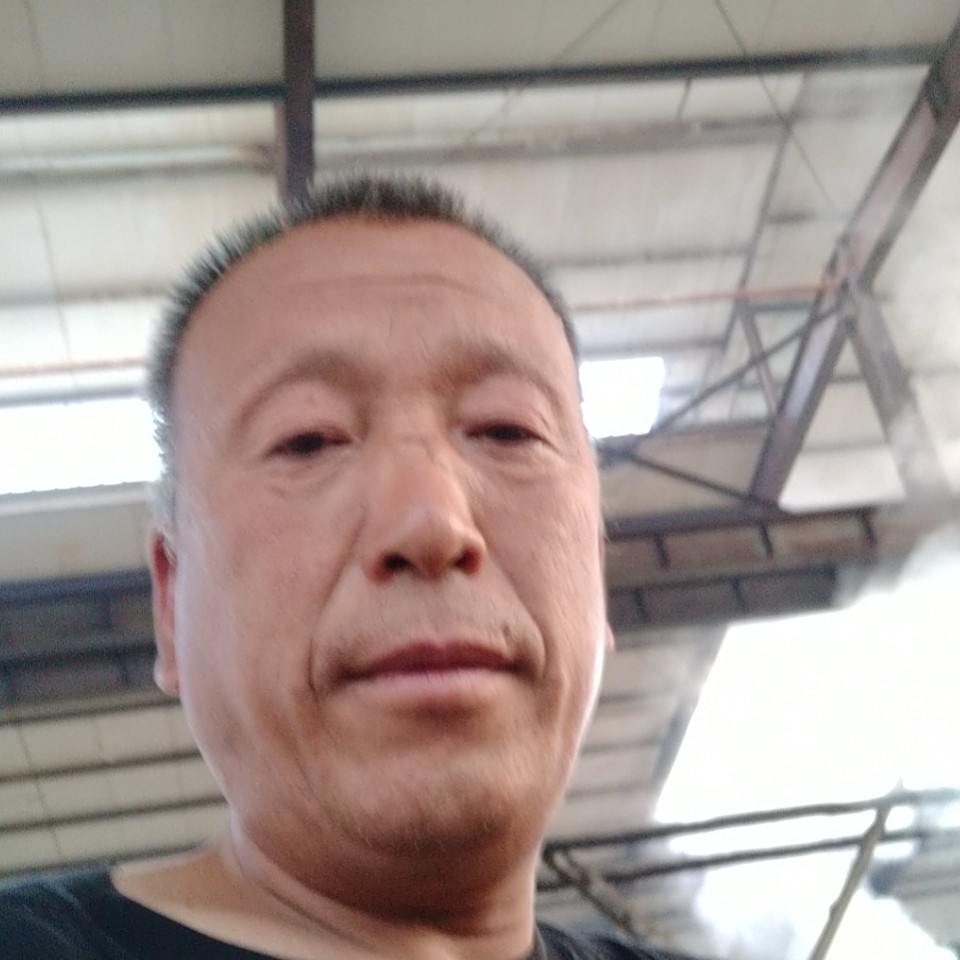 隐忍苦恋大山的照片