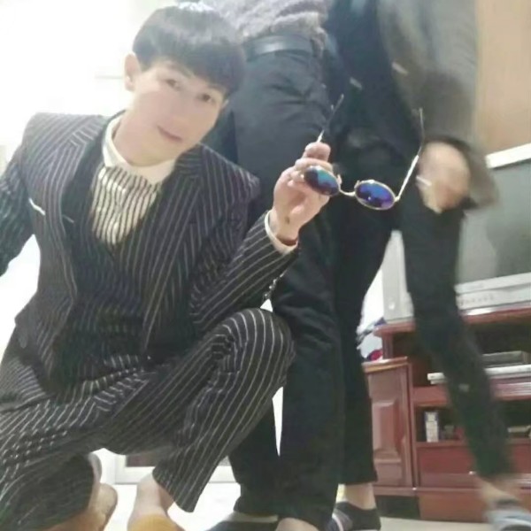 笑谈、的照片