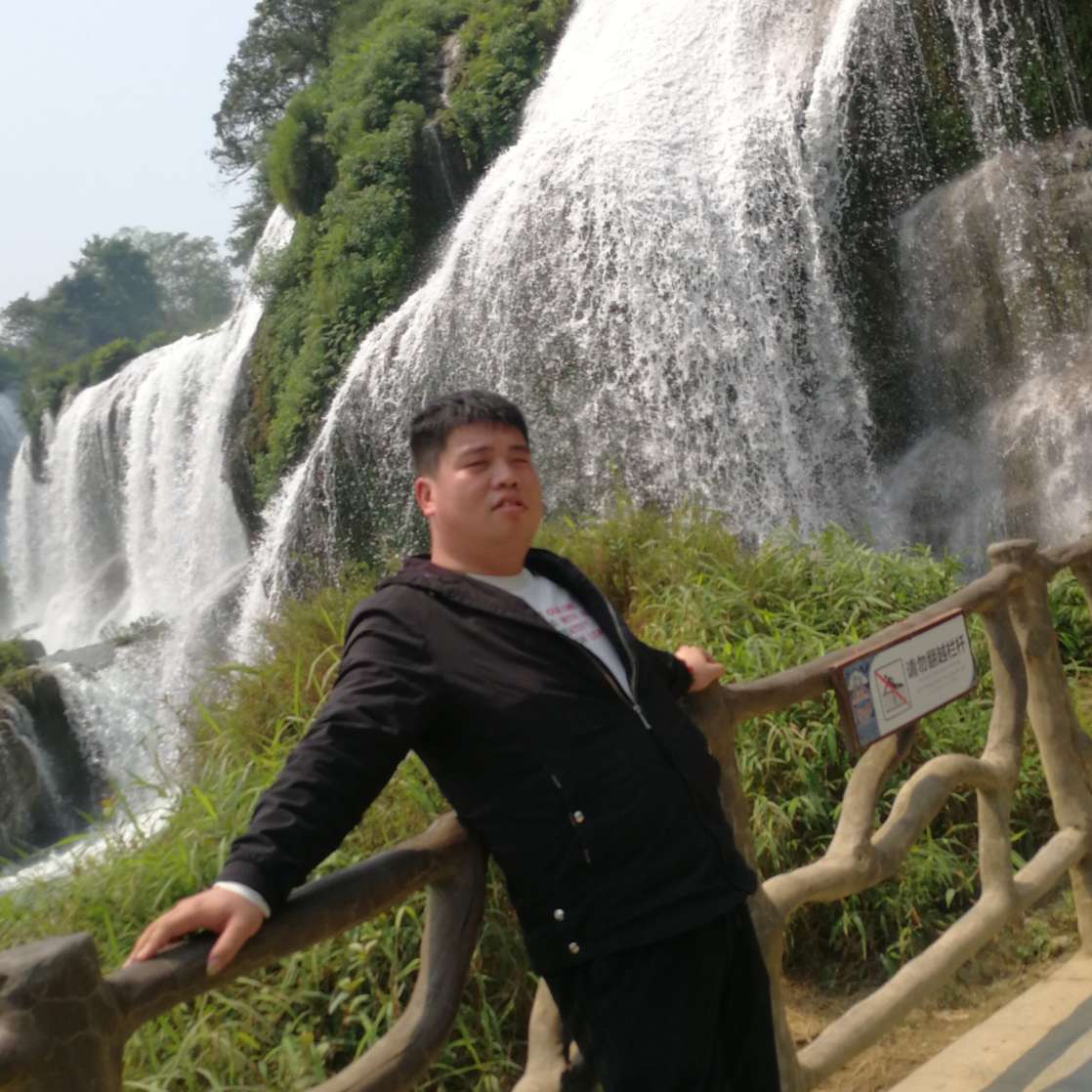 睫毛爱忐忑的照片