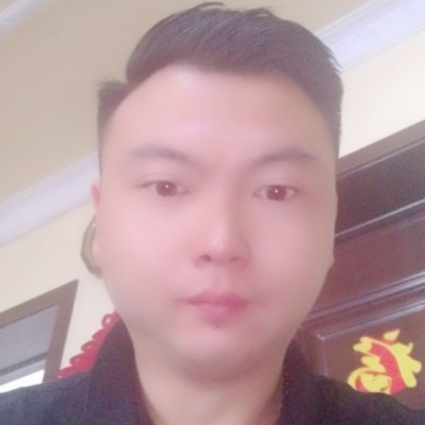 爱我的人到底在哪的照片