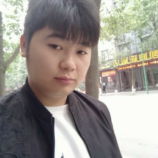 冷眸泪了笨笨的照片