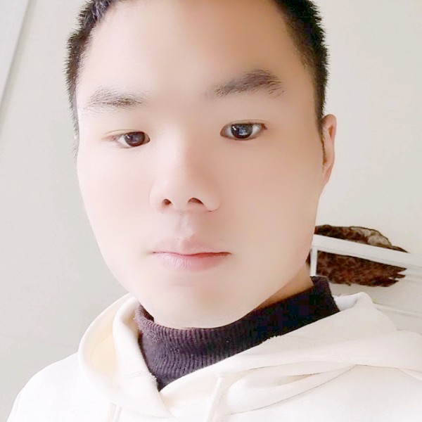 冷艳苦恋毛衣的照片