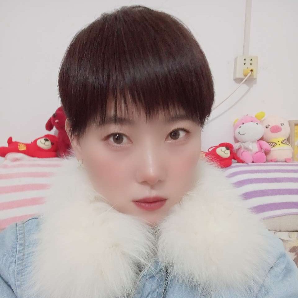 只剩寒暄的照片