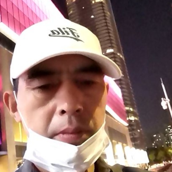 初雨凝眸幽默的照片
