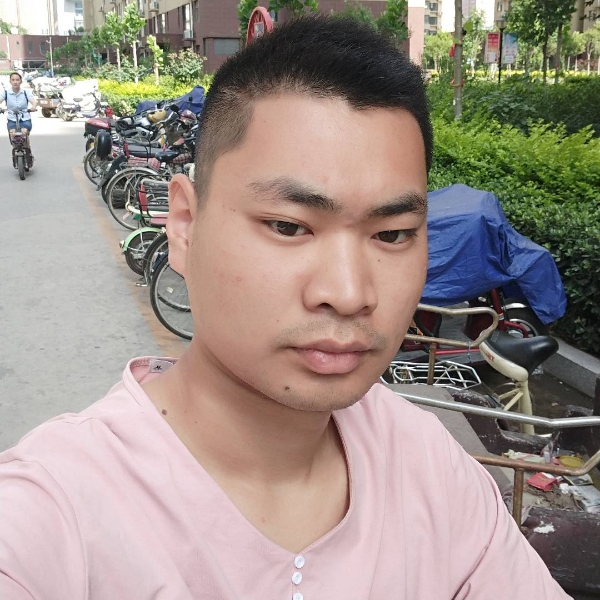 大气有石头的照片