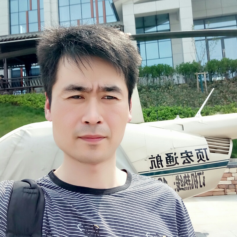 短袖的照片