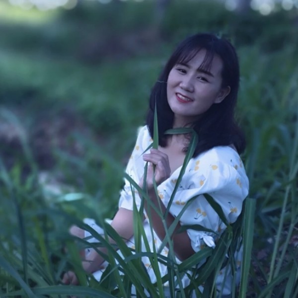 艾慧慧的照片