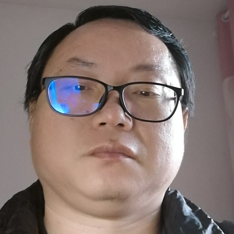宏图9成的照片