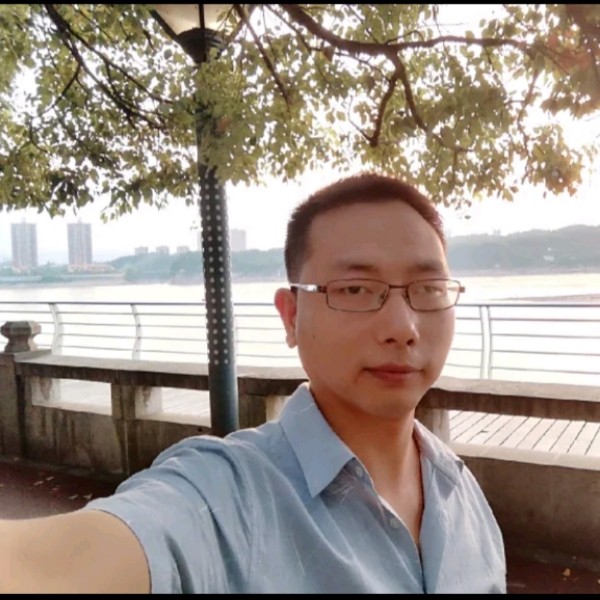周厚悦的照片