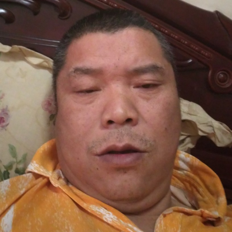 伤心的微笑的照片