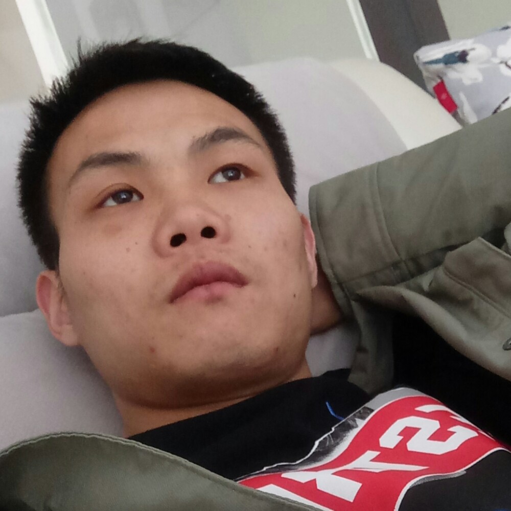 黑米说强健的照片