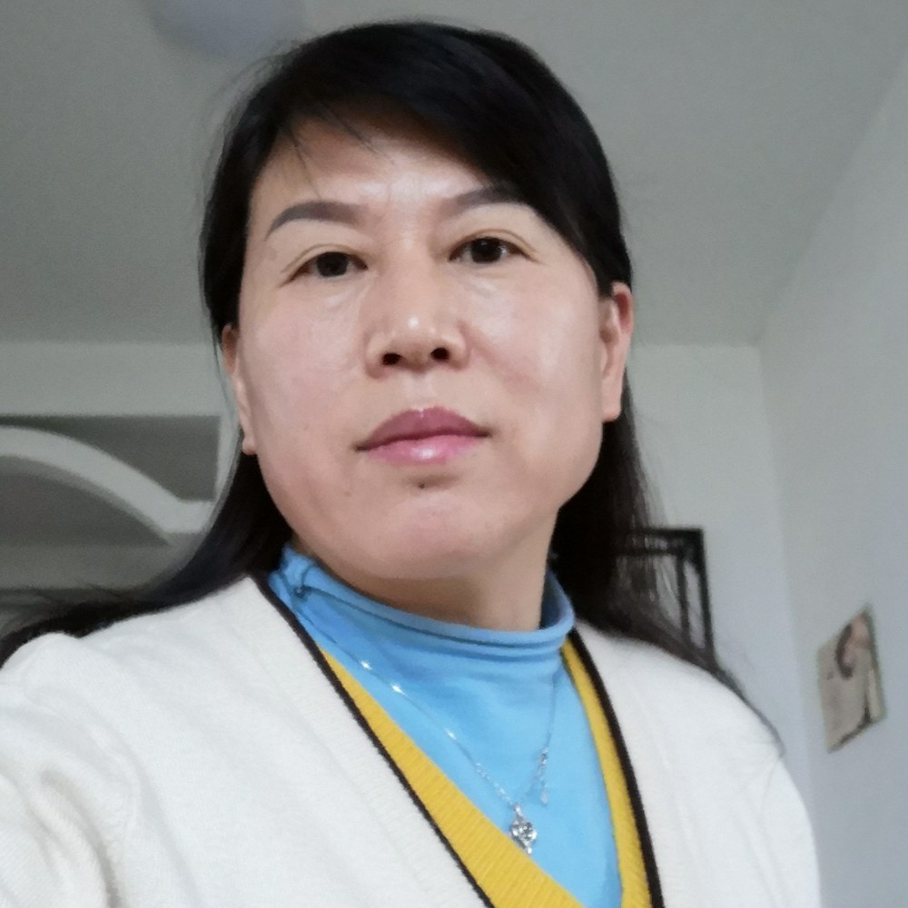 寻寻幂幂的照片