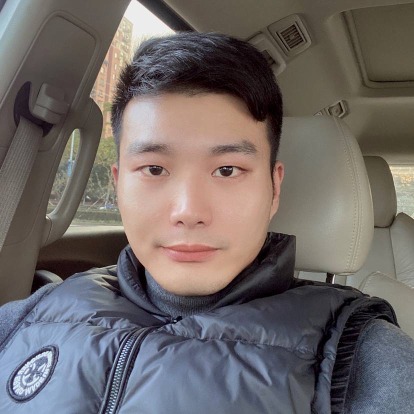 汪某某在航头的照片