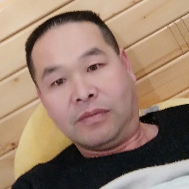 夕阳笑点低的照片