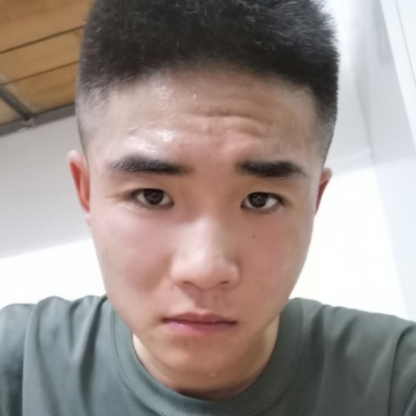 ggggrrrr的照片