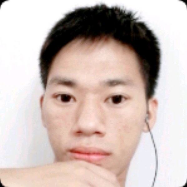 稳重邂逅路人的照片