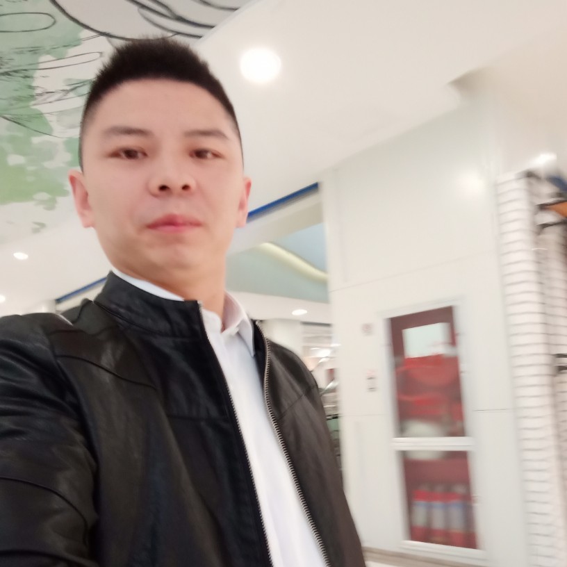 缠绵人生秀高的照片