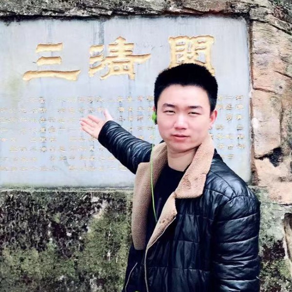 美好期待的兵的照片