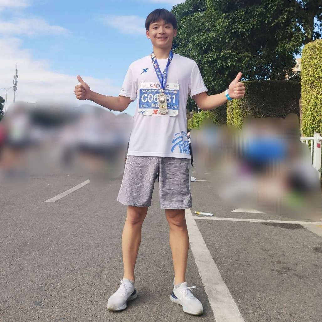 艾弗燊的照片
